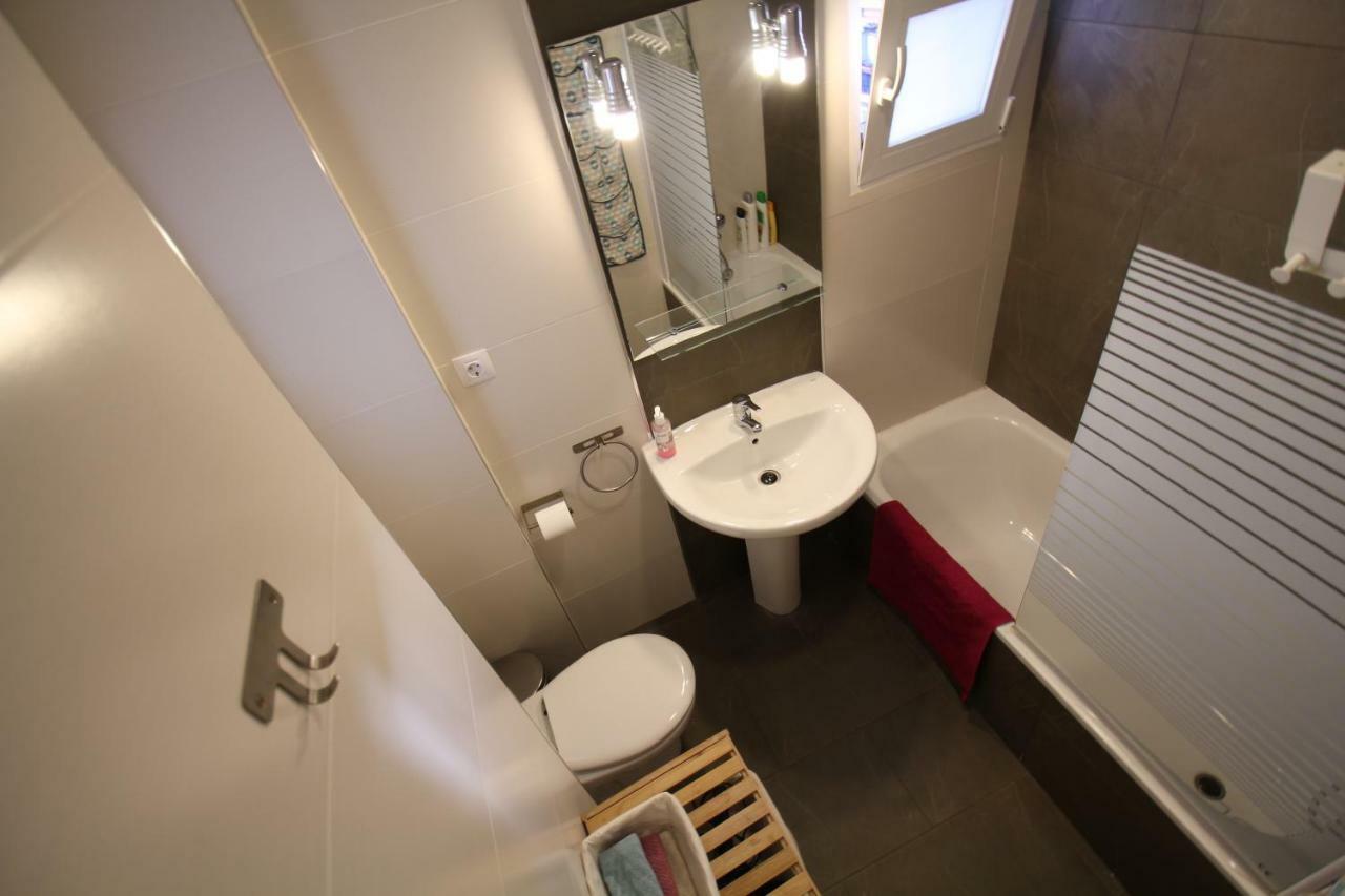 4 Bedrooms -Seneca Center Apartment Аликанте Экстерьер фото